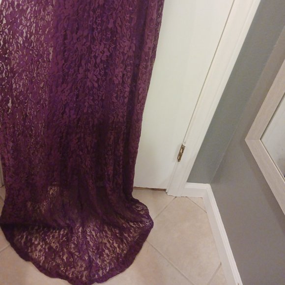 Pregnancy dress - Picture 2 of 5